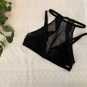 Bluebella Astrid Lace High neck Bralette size Small